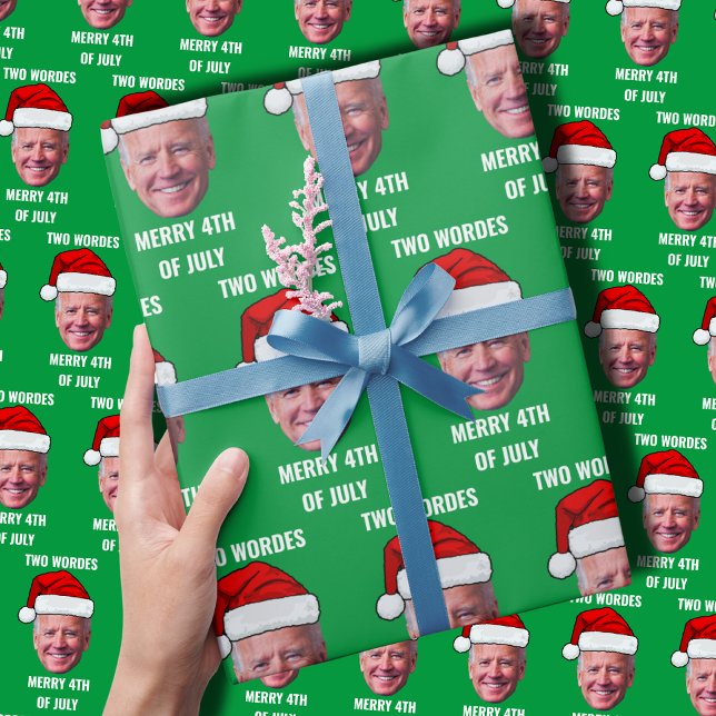 Papel De Presente Duas palavras Feliz 4 de julho Joe Biden Natal (Criador carregado)