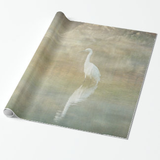 Papel De Presente Egret refletindo