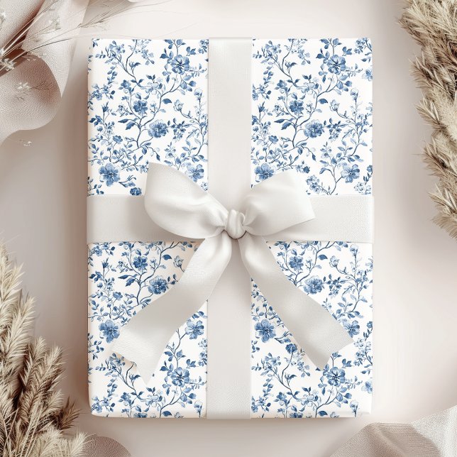 Papel De Presente Elegant Blue & White Floral Toile Botanical (Elegant toile pattern in blue and white - the perfect wrap for your gifts!)