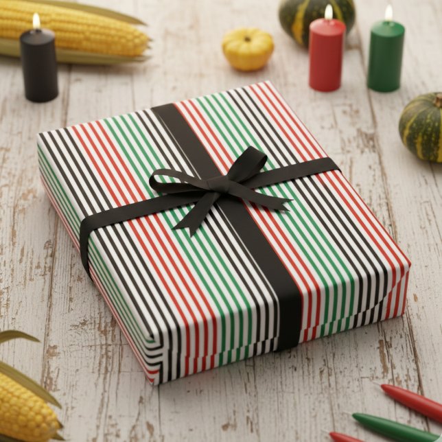 Papel De Presente Elegant Kwanzaa Colors Striped (Modern Black, Red & Green African Colors Striped Pattern for Kwanzaa Celebration & Birthday Party.)