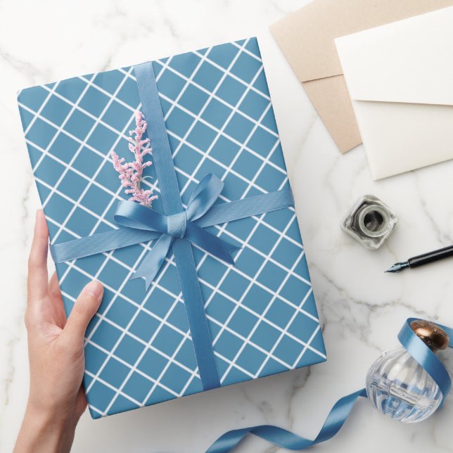 Papel De Presente Elegante Padrão Xadrez Azul Teal e Branco (Presentear)