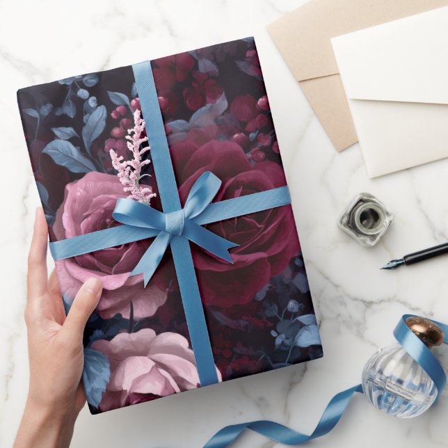 Papel De Presente Elegante Rosa Burgundy Padrão Floral Azul Marinho (Presentear)