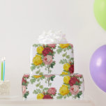 Papel De Presente Elegante Rosas Vintage Presente Floral<br><div class="desc">Este papel de embrulho floral,  elegantemente projetado,  é perfeito para casamentos,  chás de panela e outros presentes especiais. O padrão floral apresenta rosas amarelas e cor-de-rosa. Se preferir um acabamento de rico a este encapsulamento de presente,  selecione o acabamento brilhante.</div>