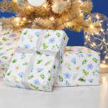 Papel De Presente Esqueça-me de Noções e Visitas com Padrão de Folha<br><div class="desc">Este belo e elegante papel de embrulho é versátil e pode ser usado para dar presentes ou projetos de arte e artesanato. É ideal para qualquer ocasião como aniversários, casamentos, chás de panela, chás de fraldas, aniversários ou presentes gerais. O design apresenta a cor aquosa azul esqueço-me-nots, margarida e folhagem....</div>