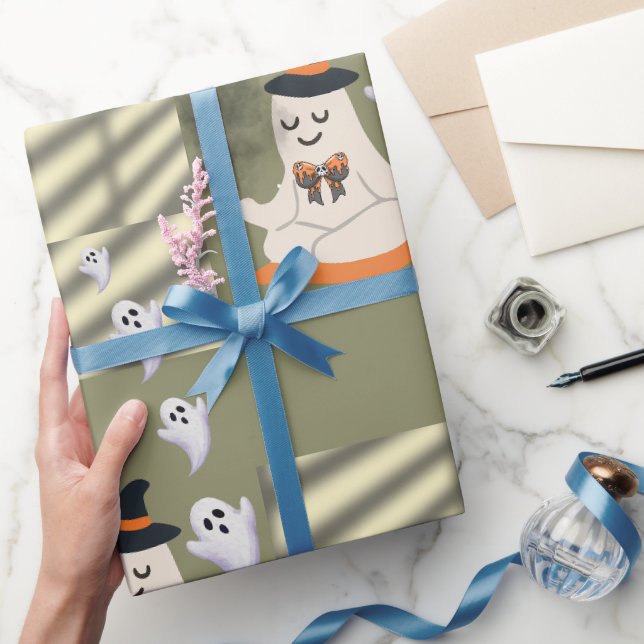 Papel De Presente Fantasma Fofo Meditando com Chapéu de Bruxa (Presentear)