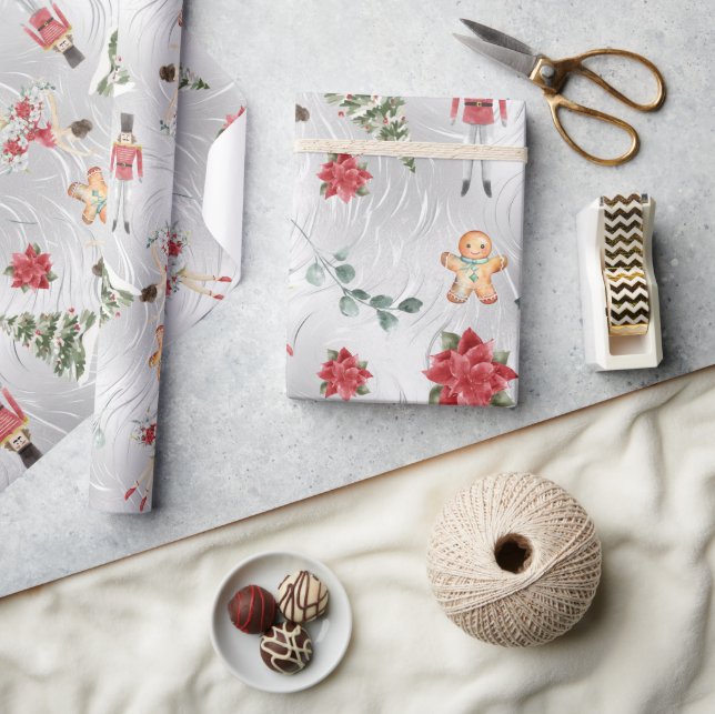 Papel De Presente Faux Silver Foil Nutcracker & Amigos & Florais (Artesanato)