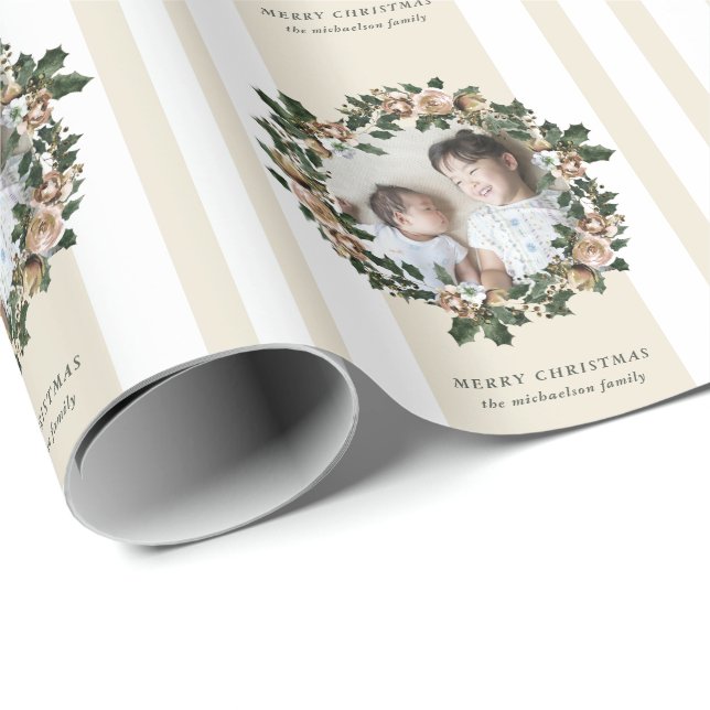 Papel De Presente Feliz Fúria de Natal com Stripes e Foto (Ponta do rolo)