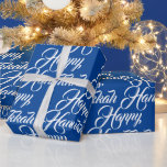 Papel De Presente Feliz Hanukkah, branco-azul, guião judeu elegante<br><div class="desc">Feliz papel de moldagem de presente de Natal elegante e Azul Hanukkah e branco. Padrão de texto de script branco na cor azul de fundo.</div>