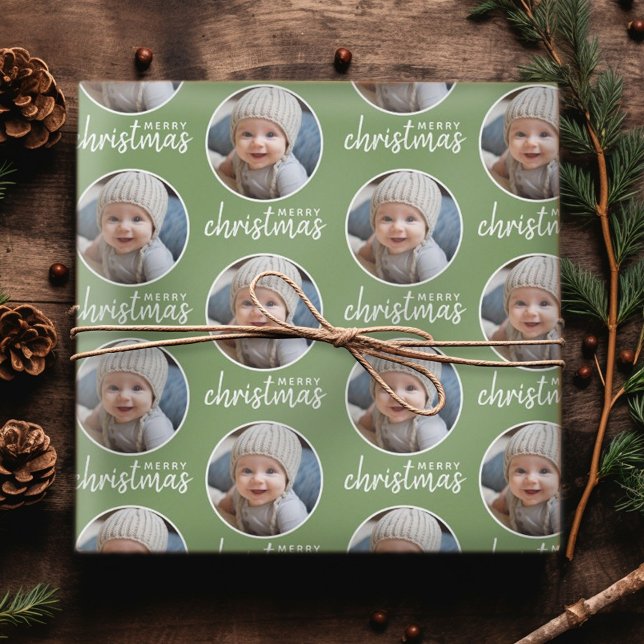 Papel De Presente Feliz Natal com Foto de Um Círculo - Verde (Personalized Christmas Wrapping Paper - Add your Photo for a festive gift!)