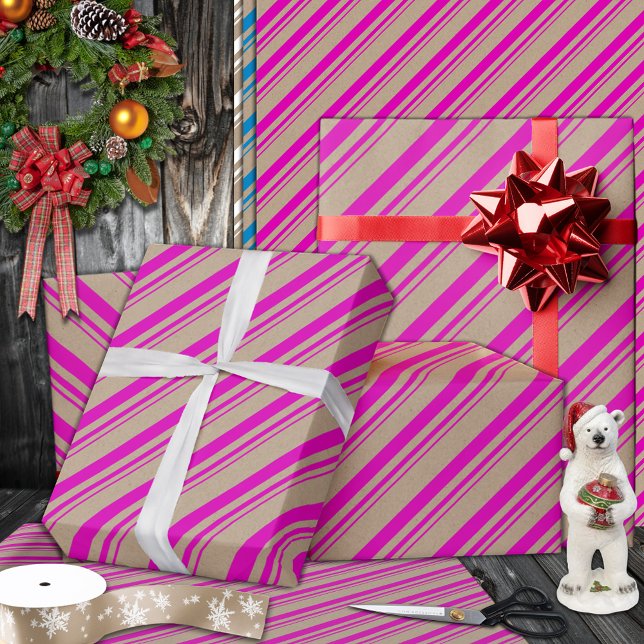 Papel De Presente Feriado Rustic Kraft Hot Pink Stripes (Hot Pink Candy Cane Stripe Holiday Wrapping Paper Rolls in 6 and 15 foot rolls.)