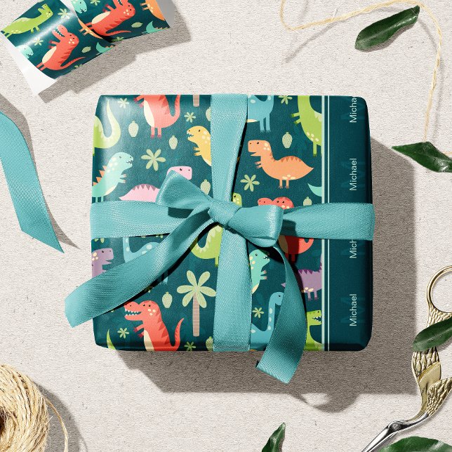 Papel De Presente Festa de Menino Azul Monograma com Padrão Dinossau (Criador carregado)