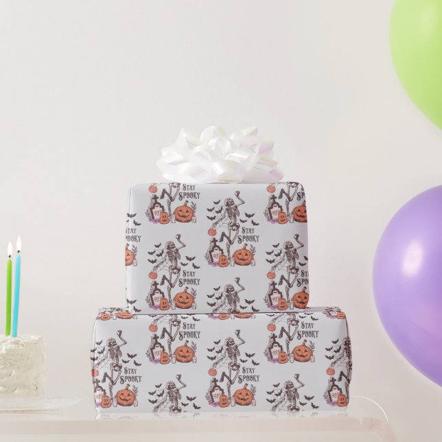 Papel De Presente Fique Assustador Cemitério Esqueleto Cinza Hallowe (Presentes para festas)