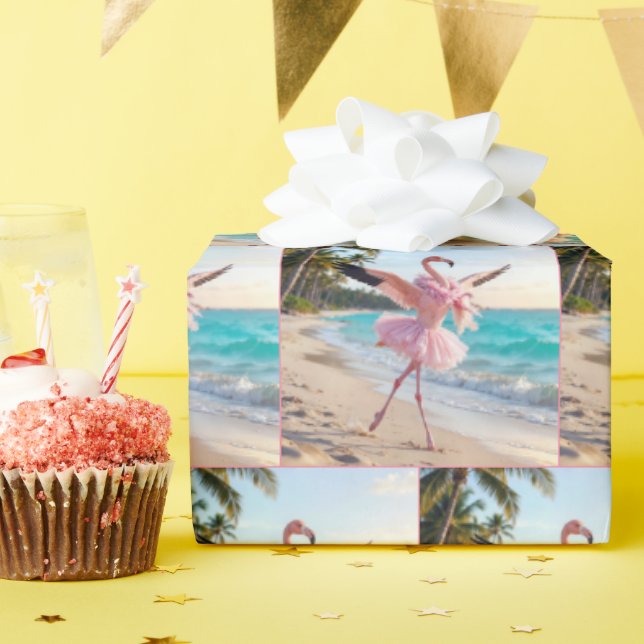 Papel De Presente Flamingo Bailarina com Tutu Rosa na Praia (Festa de aniversário)