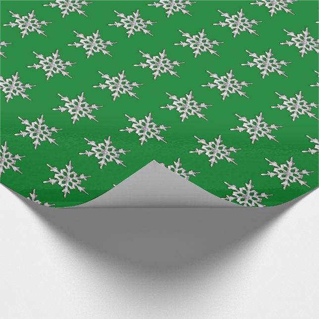 Papel De Presente Floco de neve prateado e branco sobre pinho verde (Ponta)