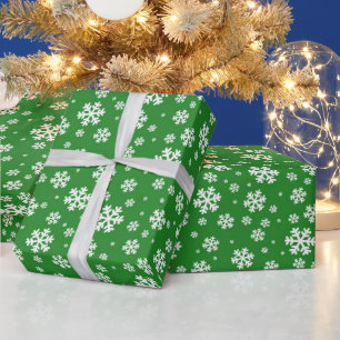 Papel De Presente Flocos Brancos de Neve no padrão verde de Inverno
