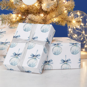 Papel De Presente Flocos de Neve Brancos Azuis Arcos Bulbos Natal