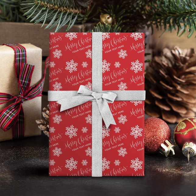 Papel De Presente Flocos de Neve Vermelhos Script Merry Christmas Pe (Red Snowflakes Merry Christmas Script Custom Wrapping Paper)
