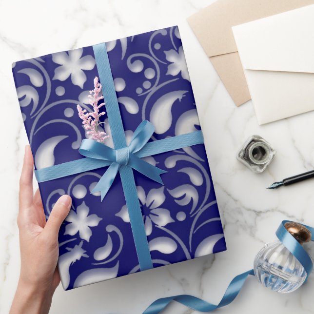 Papel De Presente Flor branca com fundo azul (Presentear)