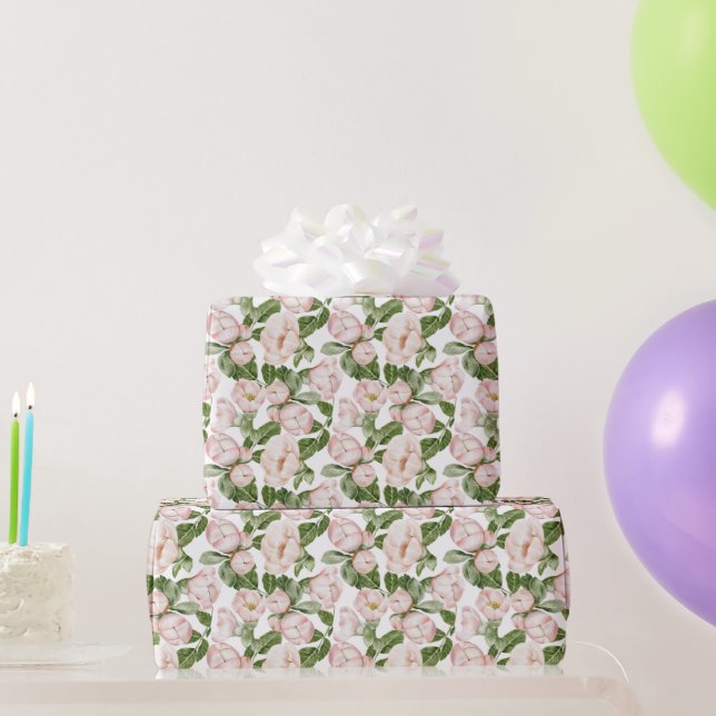 Papel de presente floral rosa e verde para anivers (Presentes para festas)