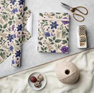 Papel De Presente Flores Azuis e Roxos com Folhagem Marfim e Verde