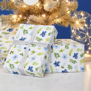 Papel De Presente Flores Azuis Marinho e Bebê com Padrão de Folhagem