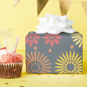 Papel De Presente Flores de queda coloridas em tons quentes