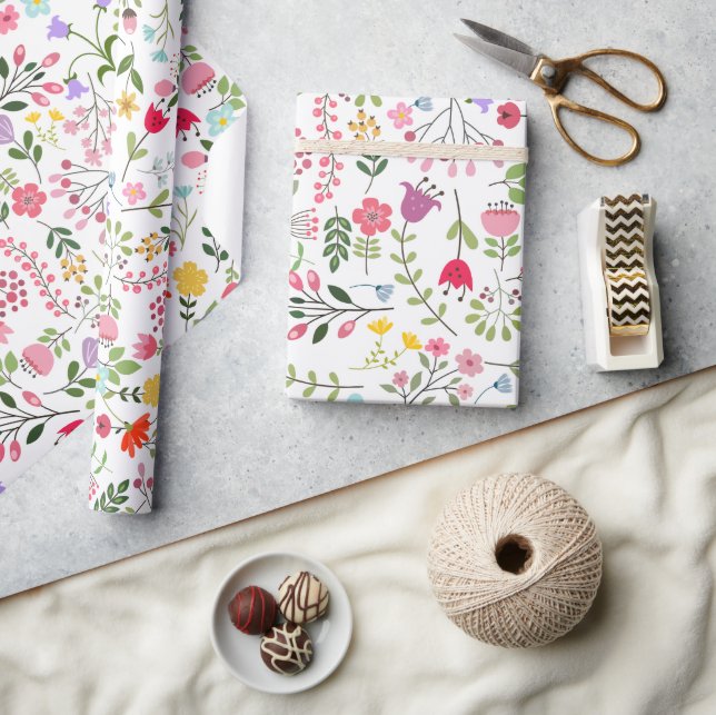 Papel De Presente Flores Silvestres de Primavera em Branco (Artesanato)