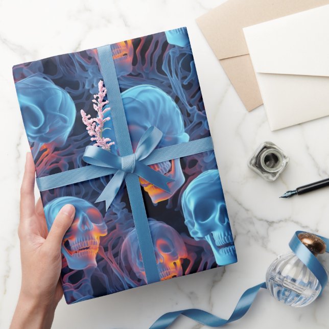 Papel De Presente Fogueira Azul Florescente Spooky Halloween (Presentear)