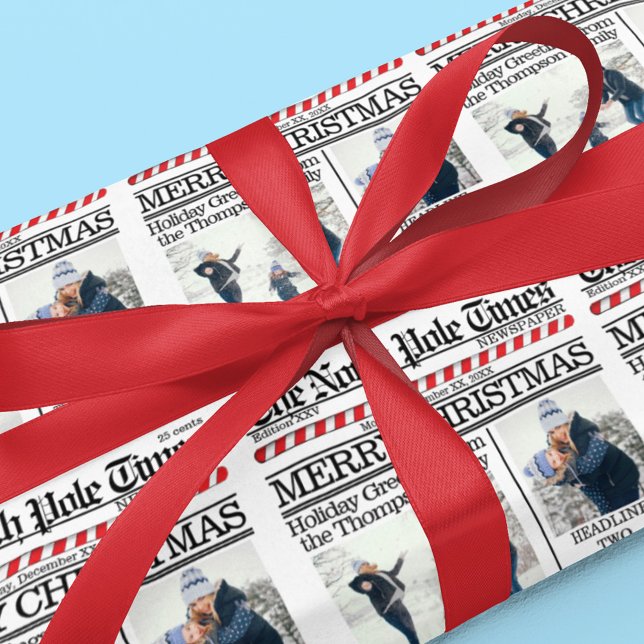 Papel De Presente Folha de Natal Feliz - Personalizada (Merry Christmas whimsical photo newspaper wrapping paper. )