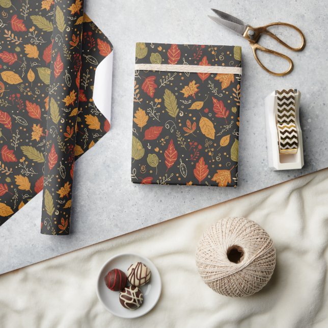 Papel De Presente Folhas de Outono Boho Caprichosas em Preto (Artesanato)