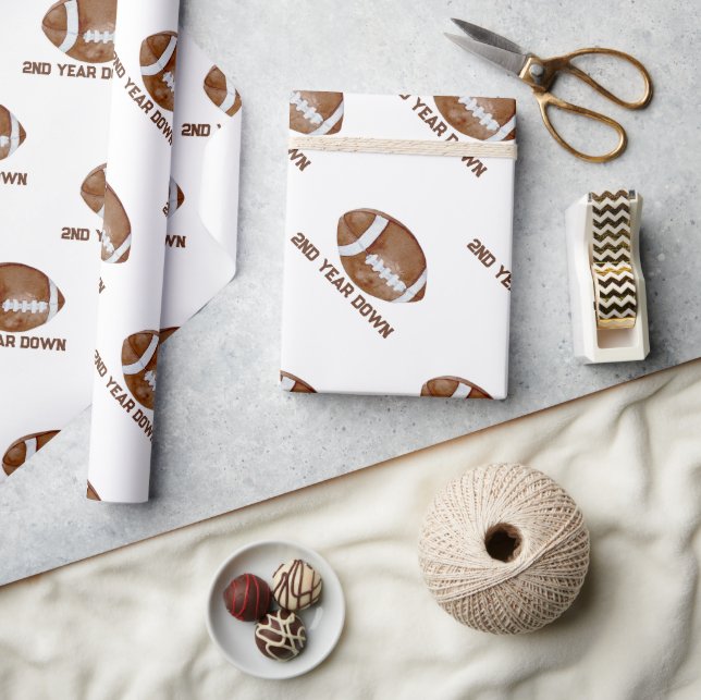 Papel De Presente Football second year down boy birthday  (Artesanato)