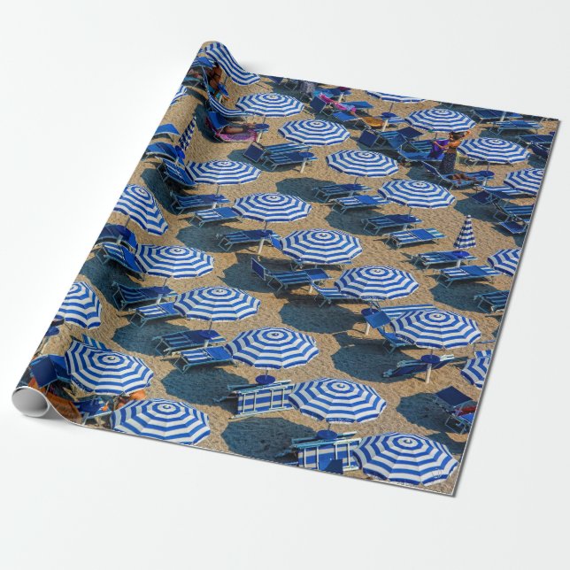 Papel De Presente Fotografia aérea de umbrell pacio azul e branco (Desenrolado)