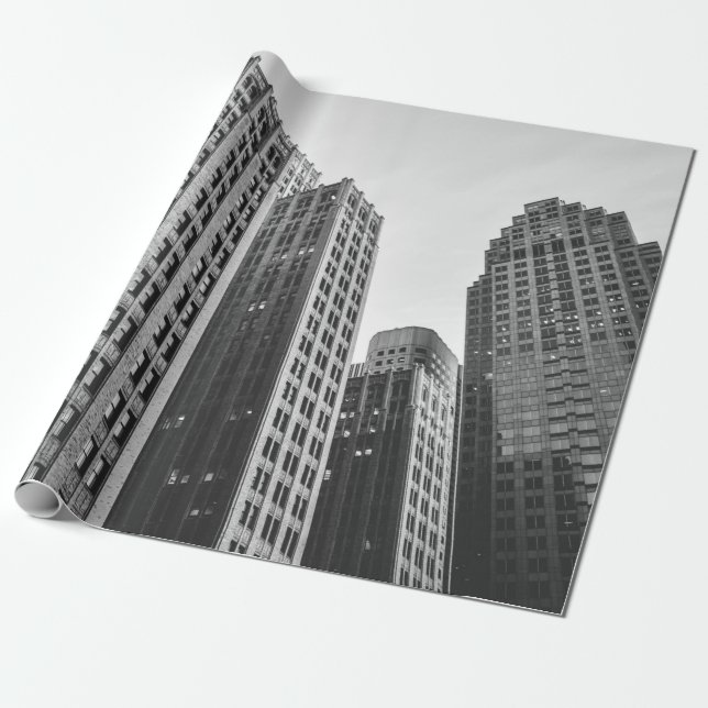 PAPEL DE PRESENTE FOTOGRAFIA DE GRAYSCALE BAIXA DO EDIFÍCIO DE ALTO  (Desenrolado)