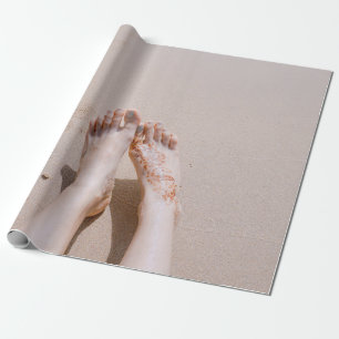 Papel De Presente Fotografia seletiva dos pés com tatuagem em