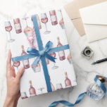 Papel De Presente Garrafas de vinho de coloração aquosa rosé rosa<br><div class="desc">Este belo papel de embalagem minimalista apresenta um padrão de garrafas de vinho cor-de-água rosa e óculos de vinho. É o presente certeiro perfeito para amantes de vinho,  Natal e chás de panela.</div>