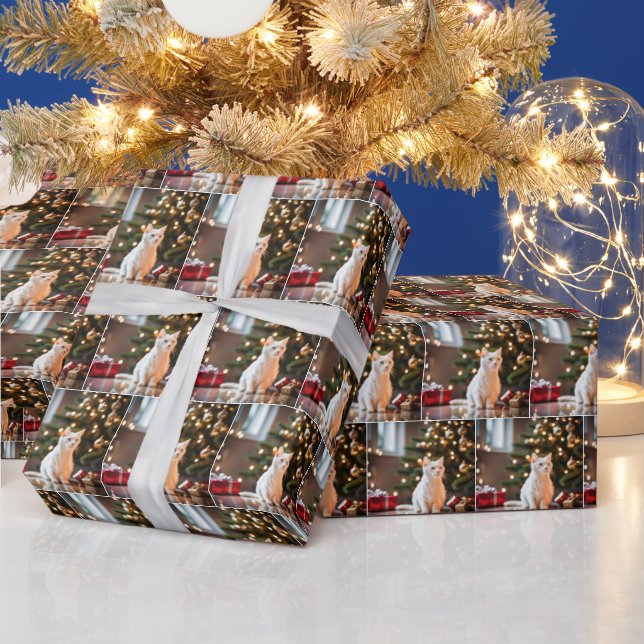 Papel De Presente Gatinho Branco Por Árvore De Natal (Feriados)