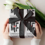 Papel De Presente Gay e Sr. Bold Personalizaram Casamento Moderno<br><div class="desc">O Sr. e o Sr. Gay do papel de embrulho de presente...  perfeito para os dois noivos...  senhor e senhor...  corajoso com detalhes cardíacos em branco vermelho e preto de Ricaso</div>