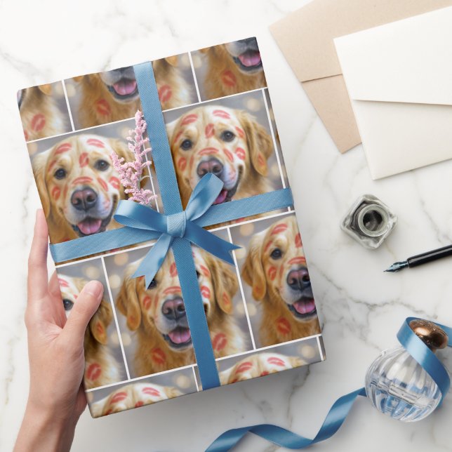 Papel De Presente Golden Retriever com Beijos de Batom Vermelho (Presentear)