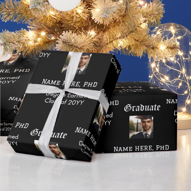 Papel De Presente Graduação Personalizada em Preto e Branco Graduaçã (Feriados)