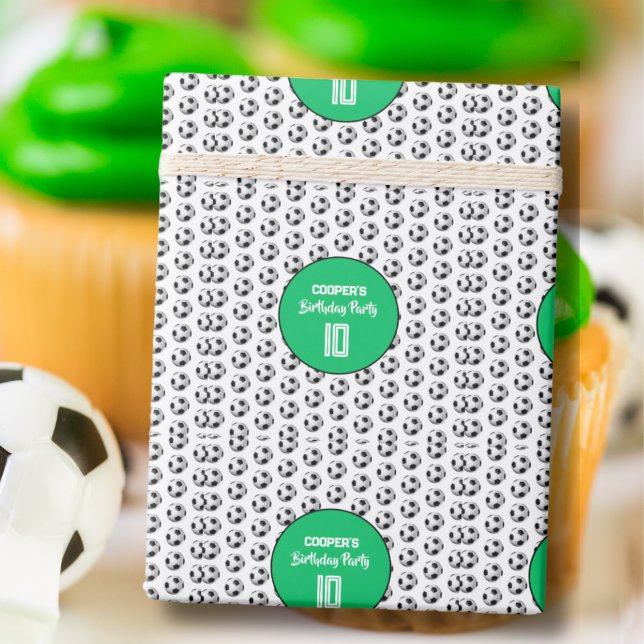 Papel De Presente Green Boy Soccer Birthday Party (Criador carregado)