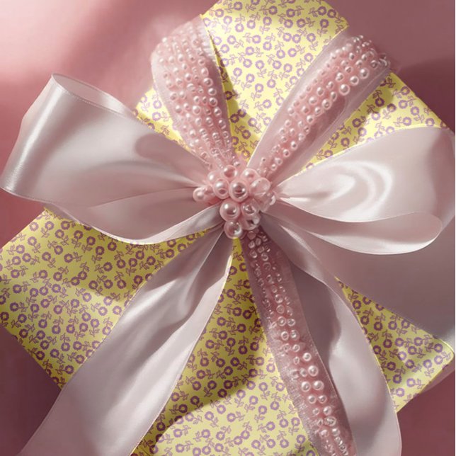 Papel De Presente Hand drawn ditsy Lavender Daisies – Mini Floral (Criador carregado)