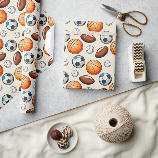Papel De Presente Hand drawn Sports Balls Wrapping Paper (Artesanato)