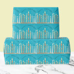 Papel De Presente Happy Hanukkah<br><div class="desc">Celebre oito dias e oito noites do Festival das Luzes com cartões e presentes de Chanucá. O festival de luzes está aqui. Acenda a menorah,  brinque com o sonho e o banquete em latas e suganínos. Celebre o espírito de Chanucá com amigos,  familiares e entes queridos desejando-lhes Feliz Chanucá.</div>