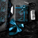 Papel De Presente Jogo de RPG | Mesa de Fantasia em Holo Gamer Retrô<br><div class="desc">JOGO ON! então escolha sua arma e role a iniciativa... Papéis de embrulho de geek de RPG de novidade também são ideais para projetos de decoupage de móveis, ephemera DIY, ou decoração de casa faça-você-mesmo. Perfeito para qualquer jogador de RPG de caneta/lápis e papel (PnP) de fantasia retrô que apresenta...</div>