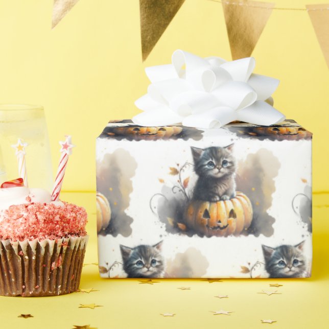 Papel De Presente Kitten de Halloween em Aguarela num Jack-o-lantern (Festa de aniversário)