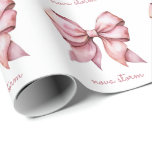 Papel De Presente Laço Rosa da Moda Personalizado Com Nome Monograma<br><div class="desc">Embrulhe seus presentes com estilo usando nosso Papel de Embrulho Personalizado com Laço Rosa Tendência, apresentando um charmoso design de laço em aquarela que captura perfeitamente a estética coquete. Este papel de embrulho é mais do que apenas uma capa para seus presentes - é uma declaração de elegância e sofisticação,...</div>