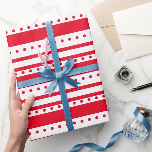 Papel De Presente Linhas Vermelhas e Pontos Natal Simples (Presentear)