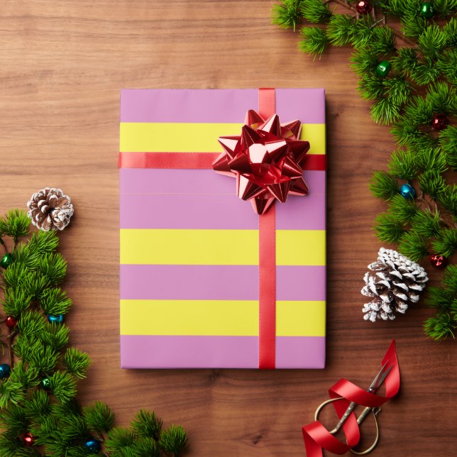 Papel De Presente Listras Amarelas Rosa (Presente de Natal)
