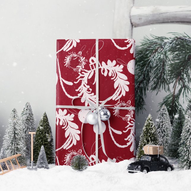 Papel De Presente Lux Christmas Elegant Baubles em Red (Wrap your gifts in elegance and joy with Lux Christmas, spreading love this festive season.)