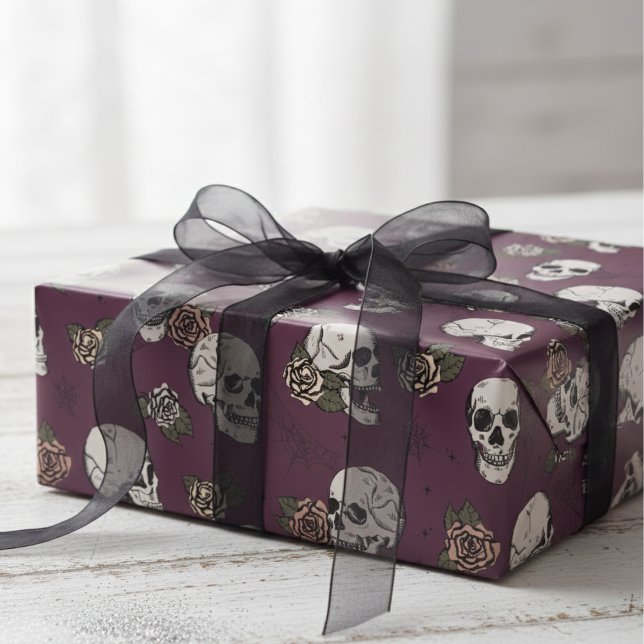 Papel De Presente Malandro Puro, Pequeno Halloween (Gothic Purple Halloween Dia de los Muertos Black Ink Vintage Skulls & Roses Wrapping Paper for Her)